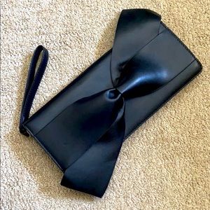 Black Bow Clutch